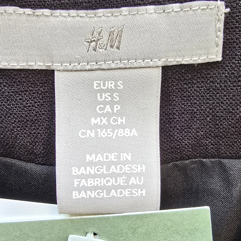 NWT H&M Chic Tie Belt Jacket Dress with Notched Lapels - Picture 2 of 8